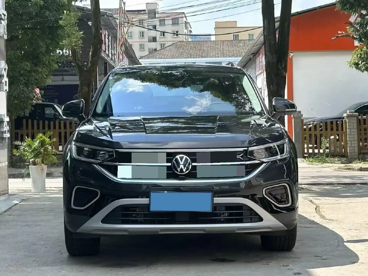 2024 Volkswagen Tayron 2.0T 186HP L4 7DCT,autocango,china used car exporter,china ev exporter,chinese used car exporter,chinese used ev exporter