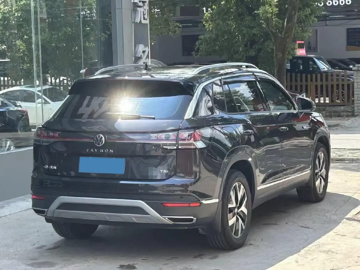2024 Volkswagen Tayron 2.0T 186HP L4 7DCT,autocango,china used car exporter,china ev exporter,chinese used car exporter,chinese used ev exporter