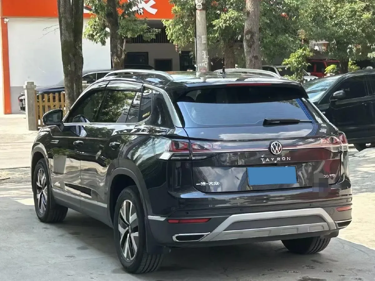 2024 Volkswagen Tayron 2.0T 186HP L4 7DCT,autocango,china used car exporter,china ev exporter,chinese used car exporter,chinese used ev exporter