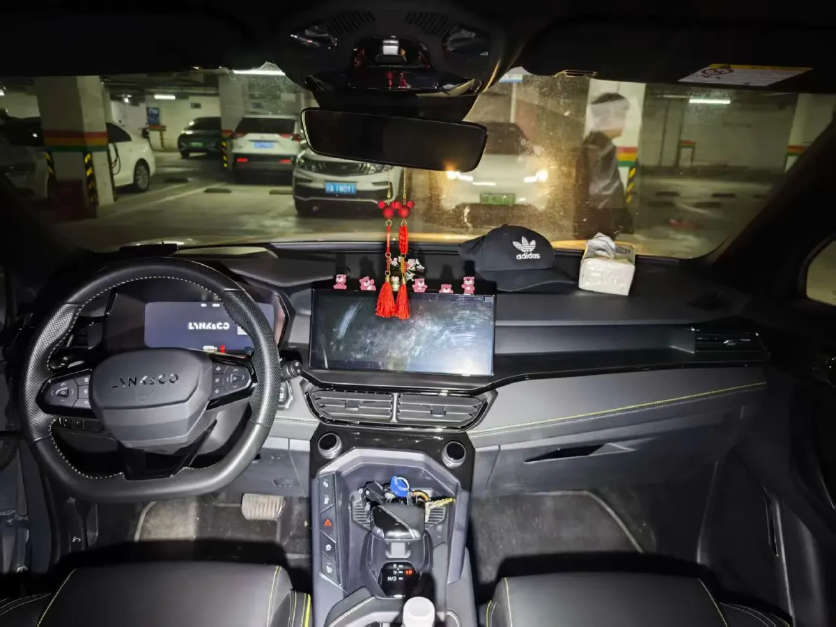 2023 LYNK&CO 06 1.5T 181HP L4 7DCT,autocango,china used car exporter,china ev exporter,chinese used car exporter,chinese used ev exporter