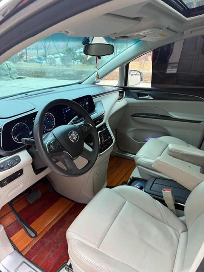 2022 Buick GL8 2.0T 237HP L4 9AT,autocango,china used car exporter,china ev exporter,chinese used car exporter,chinese used ev exporter