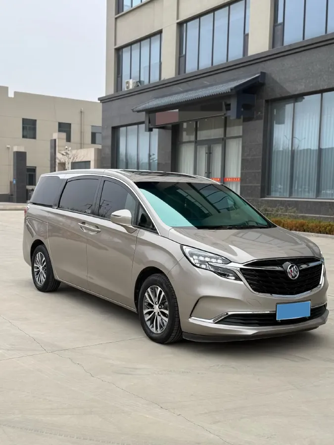 2022 Buick GL8 2.0T 237HP L4 9AT,autocango,china used car exporter,china ev exporter,chinese used car exporter,chinese used ev exporter