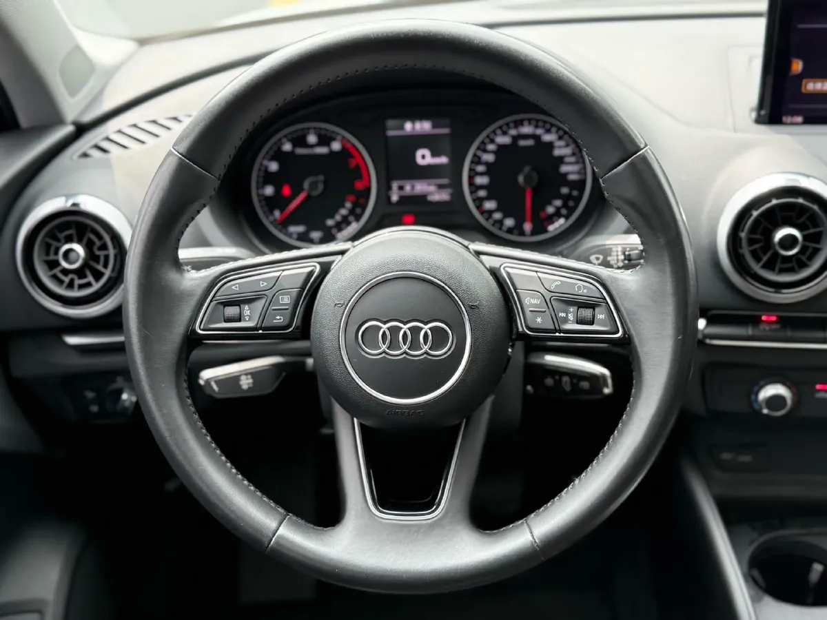 2020 Audi A3 1.4T 150HP L4 7DCT,autocango,china used car exporter,china ev exporter,chinese used car exporter,chinese used ev exporter