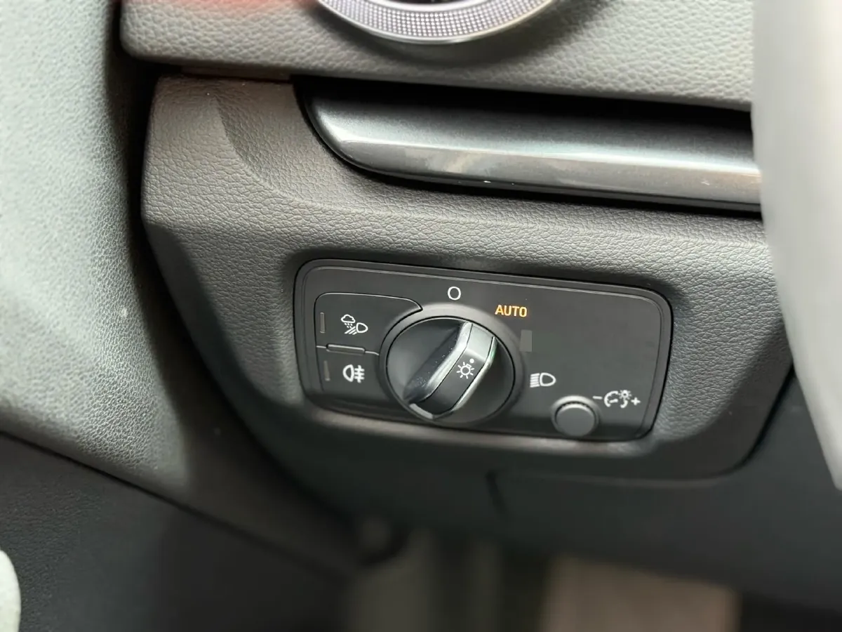 2020 Audi A3 1.4T 150HP L4 7DCT,autocango,china used car exporter,china ev exporter,chinese used car exporter,chinese used ev exporter