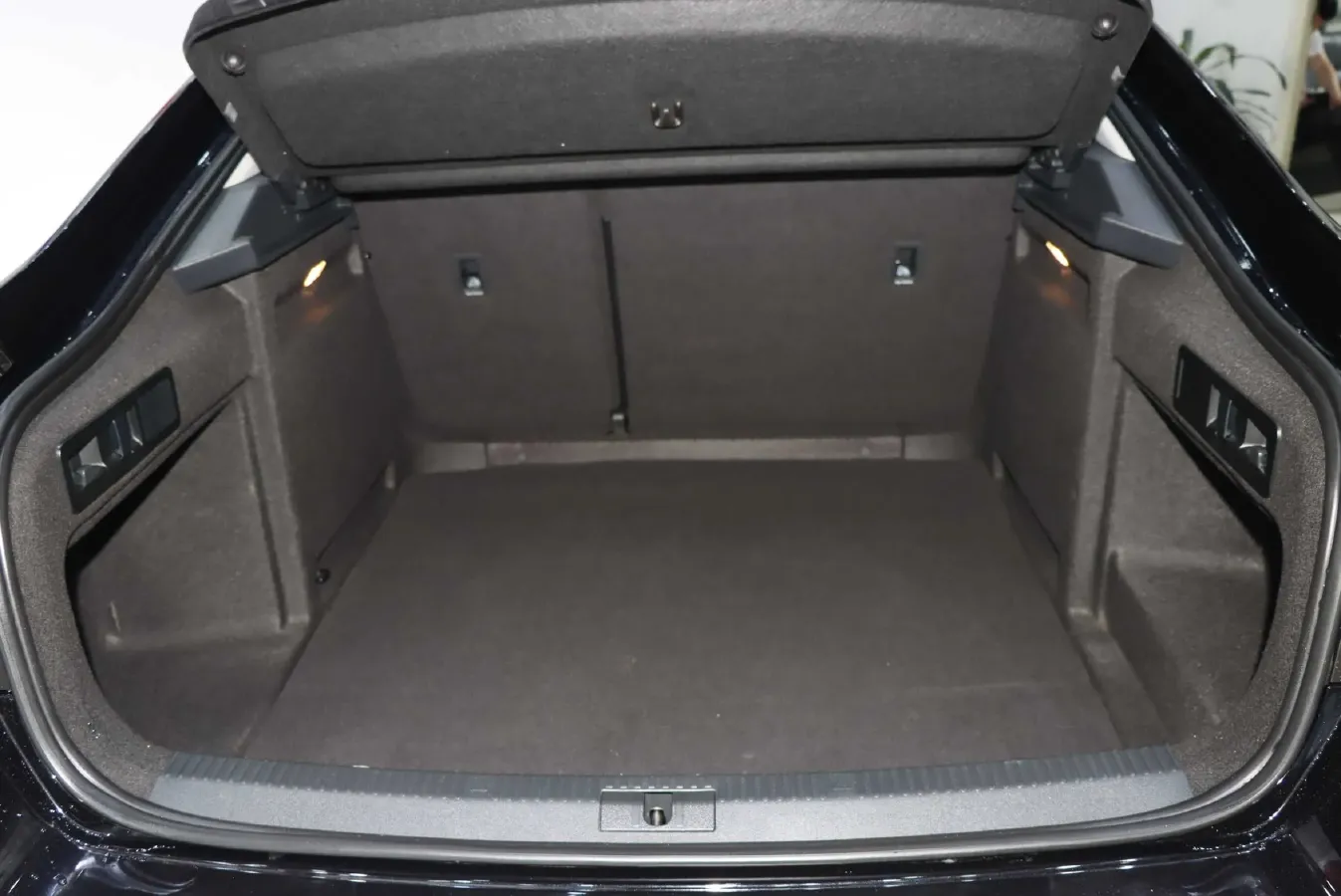 2024 Skoda Superb 1.4T 150HP L4 7DCT,autocango,china used car exporter,china ev exporter,chinese used car exporter,chinese used ev exporter