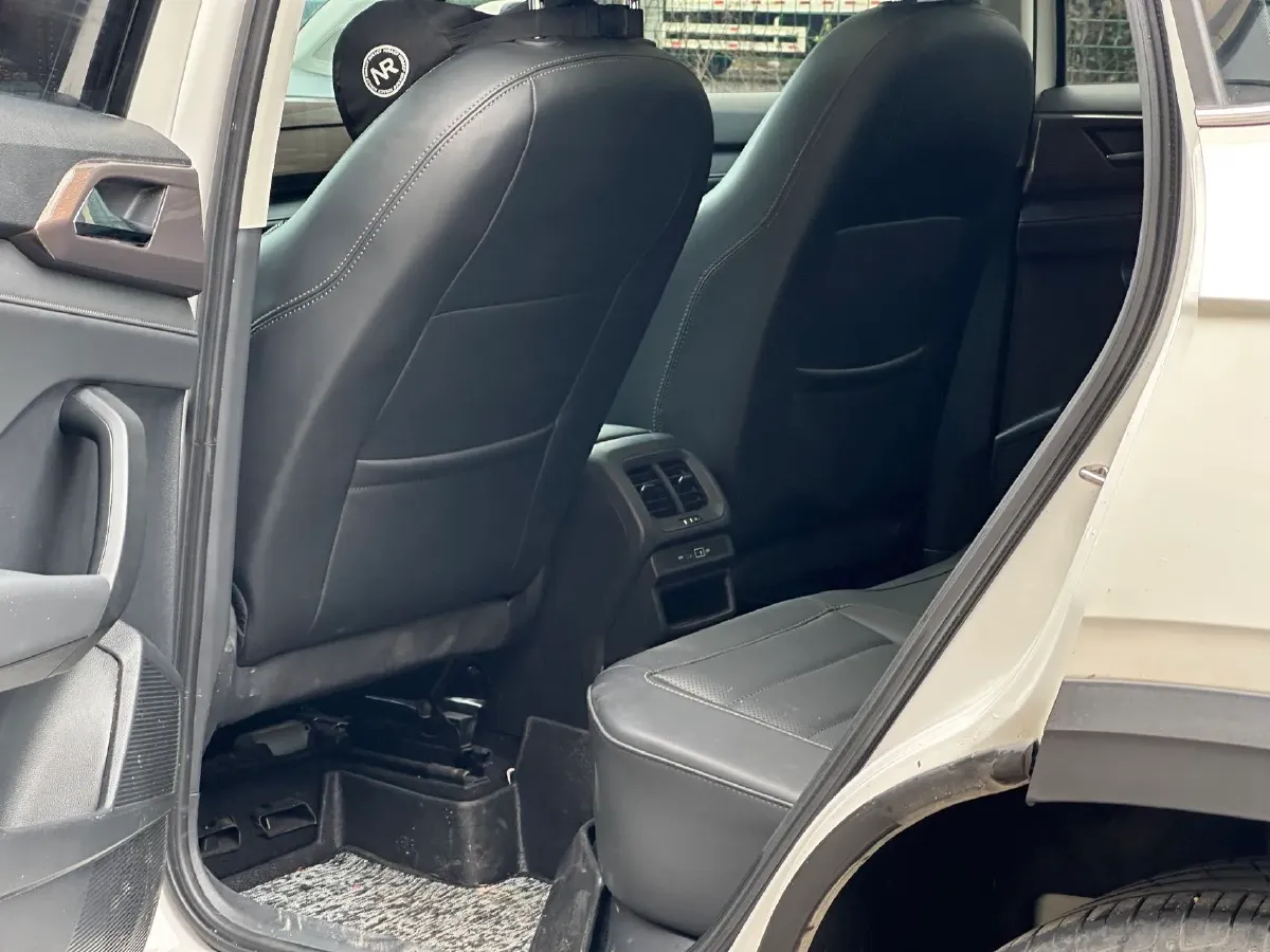 2021 Volkswagen Tharu 1.4T 150HP L4 7DCT,autocango,china used car exporter,china ev exporter,chinese used car exporter,chinese used ev exporter