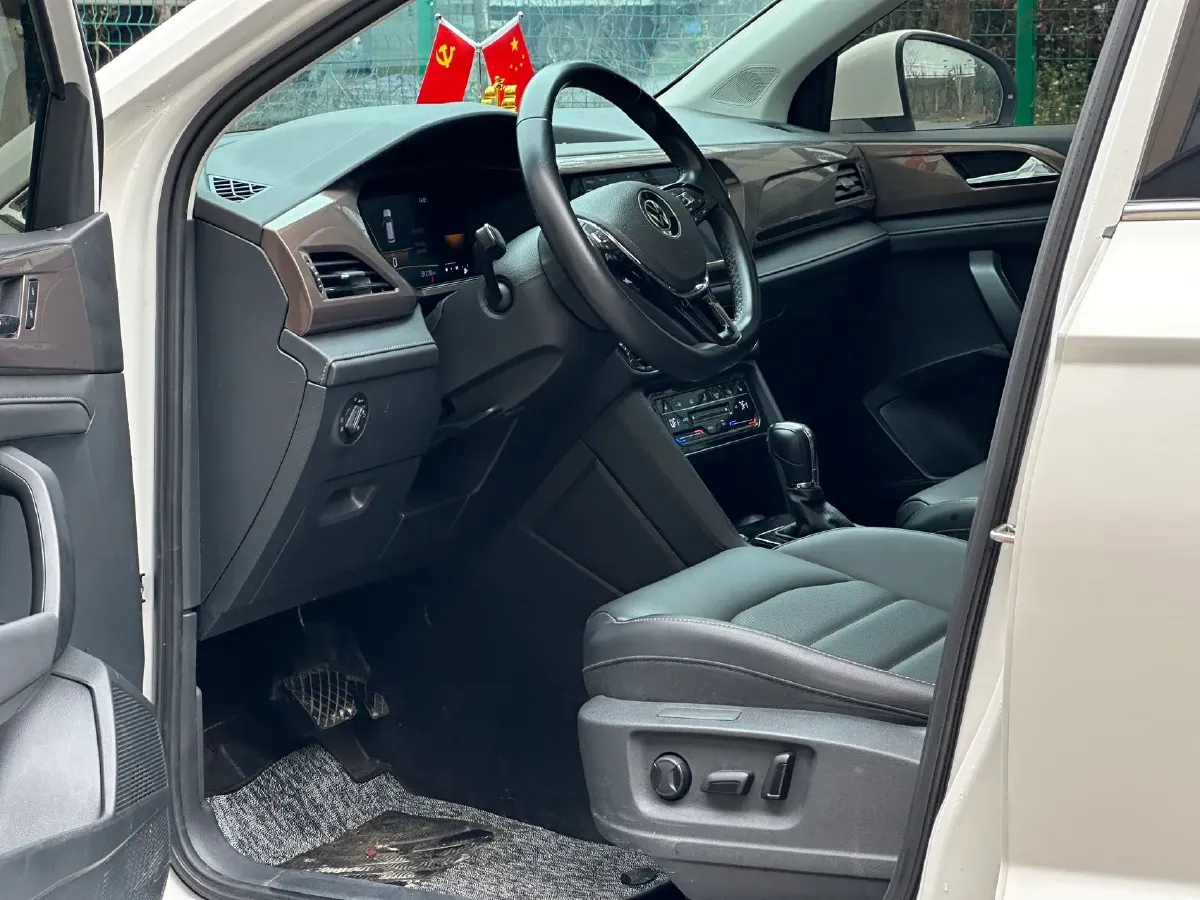 2021 Volkswagen Tharu 1.4T 150HP L4 7DCT,autocango,china used car exporter,china ev exporter,chinese used car exporter,chinese used ev exporter