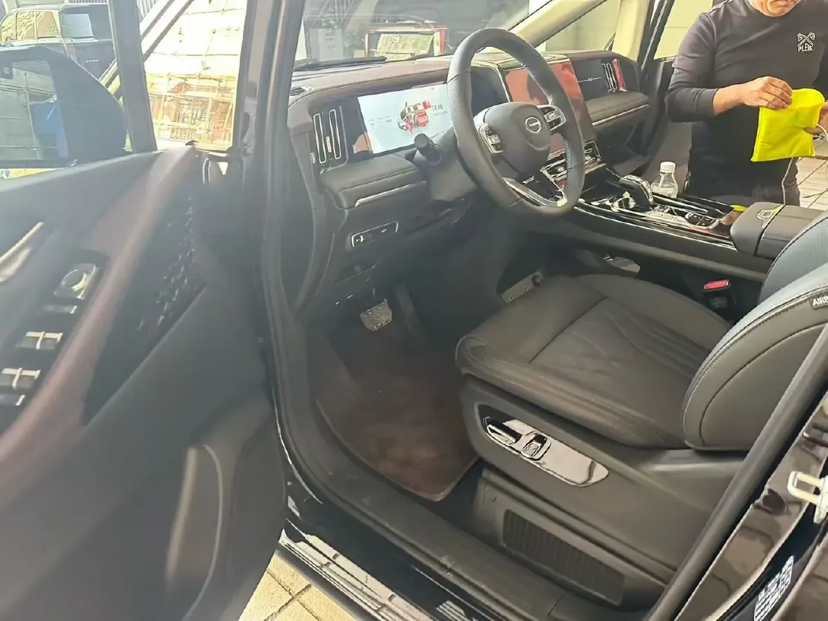 2024 GAC Trumpchi M8 2.0T 252HP L4 8AT,autocango,china used car exporter,china ev exporter,chinese used car exporter,chinese used ev exporter