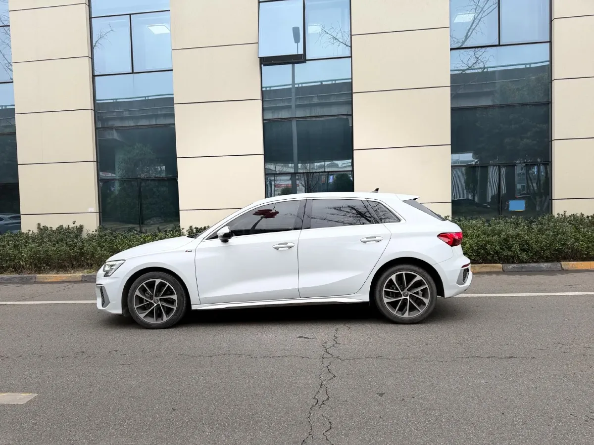 2021 Audi A3 1.4T 150HP L4 7DCT,autocango,china used car exporter,china ev exporter,chinese used car exporter,chinese used ev exporter
