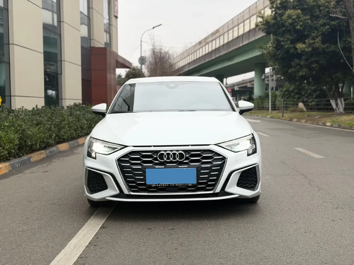 2021 Audi A3 1.4T 150HP L4 7DCT,autocango,china used car exporter,china ev exporter,chinese used car exporter,chinese used ev exporter