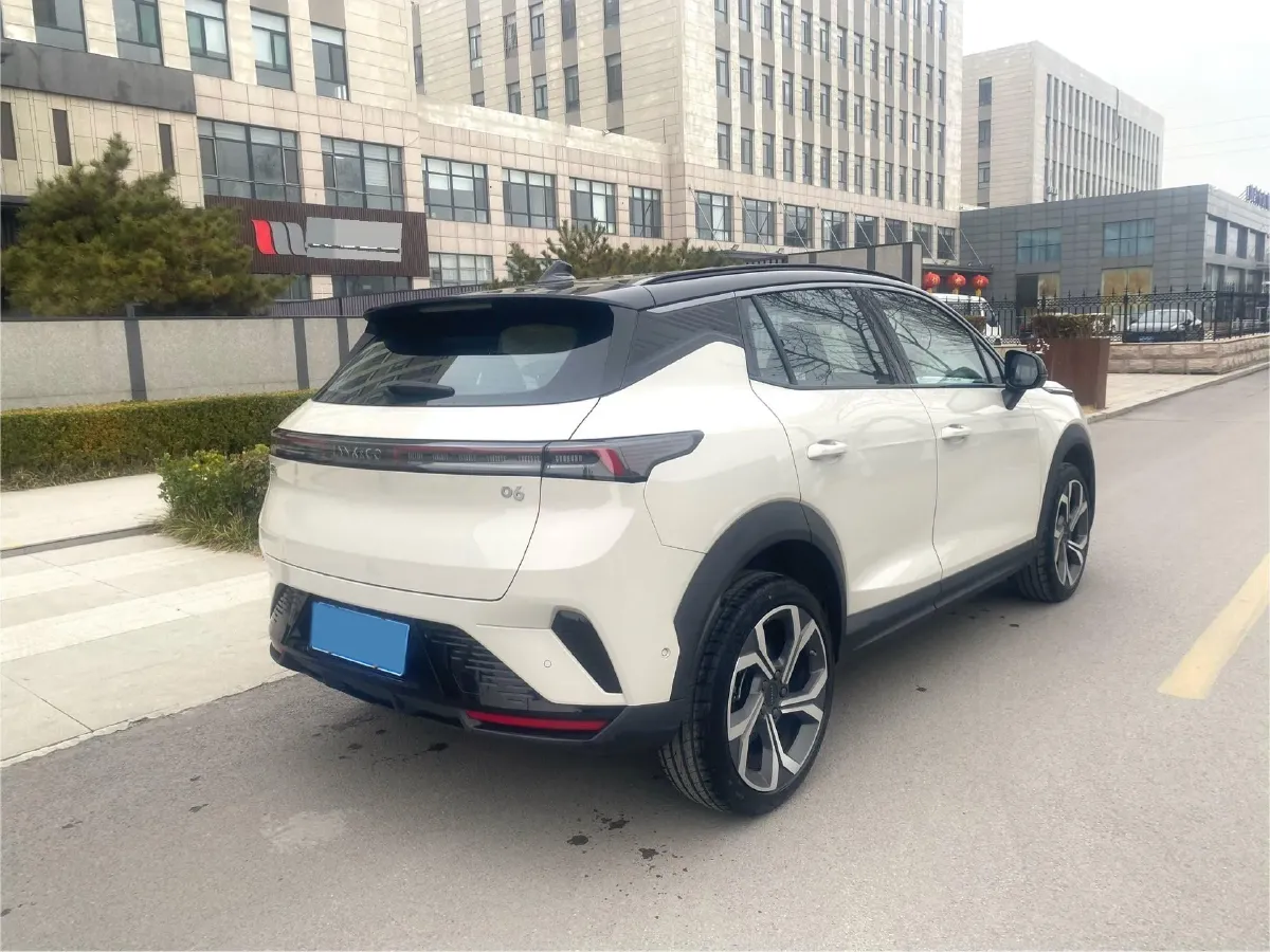 2025 LYNK&CO 06 1.5T 181HP L4 7DCT,autocango,china used car exporter,china ev exporter,chinese used car exporter,chinese used ev exporter