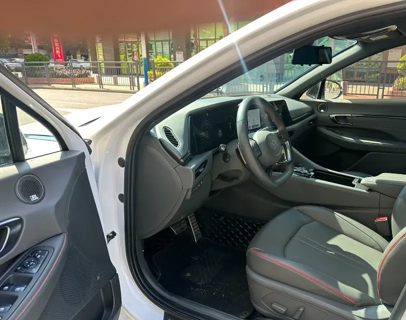 2020 Hyundai Sonata 2.0T 240HP L4 8AT,autocango,china used car exporter,china ev exporter,chinese used car exporter,chinese used ev exporter