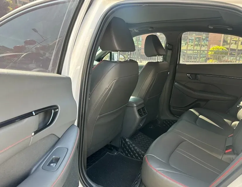 2020 Hyundai Sonata 2.0T 240HP L4 8AT,autocango,china used car exporter,china ev exporter,chinese used car exporter,chinese used ev exporter