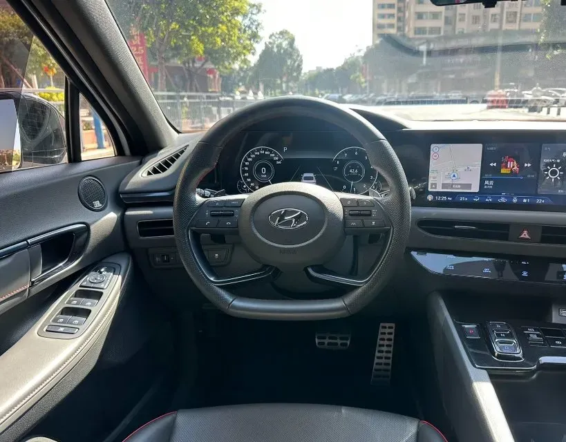 2020 Hyundai Sonata 2.0T 240HP L4 8AT,autocango,china used car exporter,china ev exporter,chinese used car exporter,chinese used ev exporter