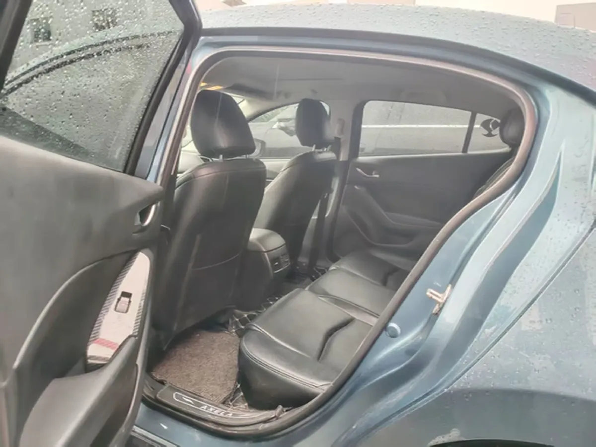 2017 Mazda 3 Axela 1.5L 117HP L4 6AT,autocango,china used car exporter,china ev exporter,chinese used car exporter,chinese used ev exporter