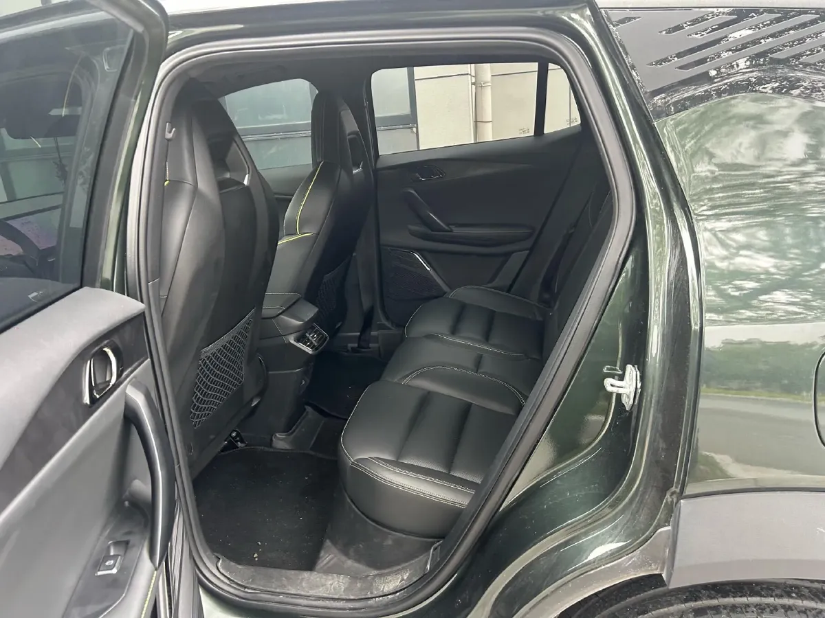 2023 LYNK&CO 06 1.5T 181HP L4 7DCT,autocango,china used car exporter,china ev exporter,chinese used car exporter,chinese used ev exporter