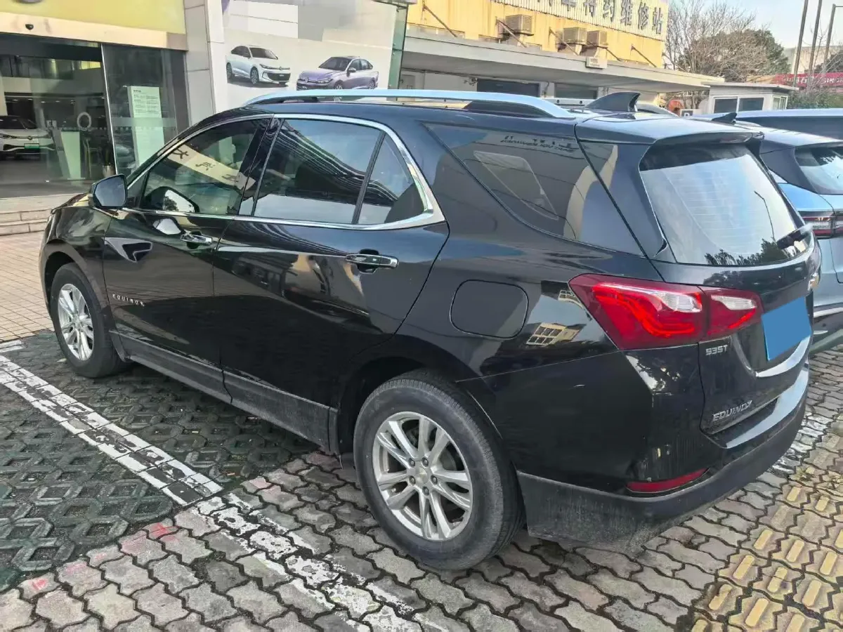 2019 Chevrolet Equinox 1.5T 180HP L4 6AT,autocango,china used car exporter,china ev exporter,chinese used car exporter,chinese used ev exporter