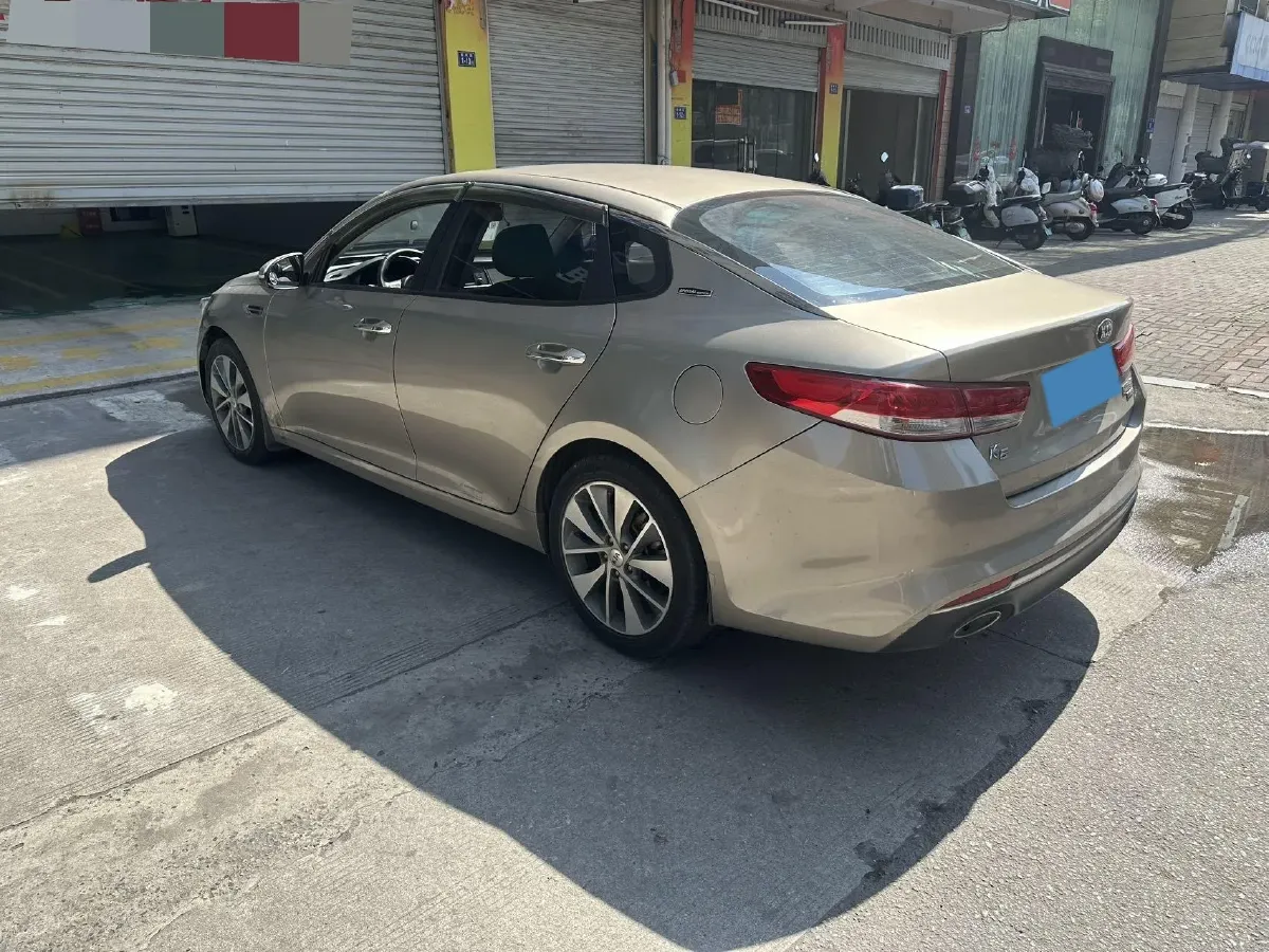 2016 Kia K5 2.0L 161HP L4 6AT,autocango,china used car exporter,china ev exporter,chinese used car exporter,chinese used ev exporter