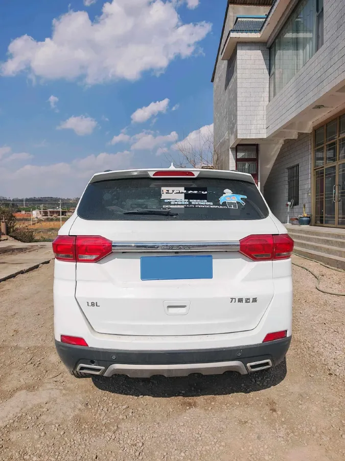 2017 JAC Refine S3 1.5L 113HP L4 6MT,autocango,china used car exporter,china ev exporter,chinese used car exporter,chinese used ev exporter