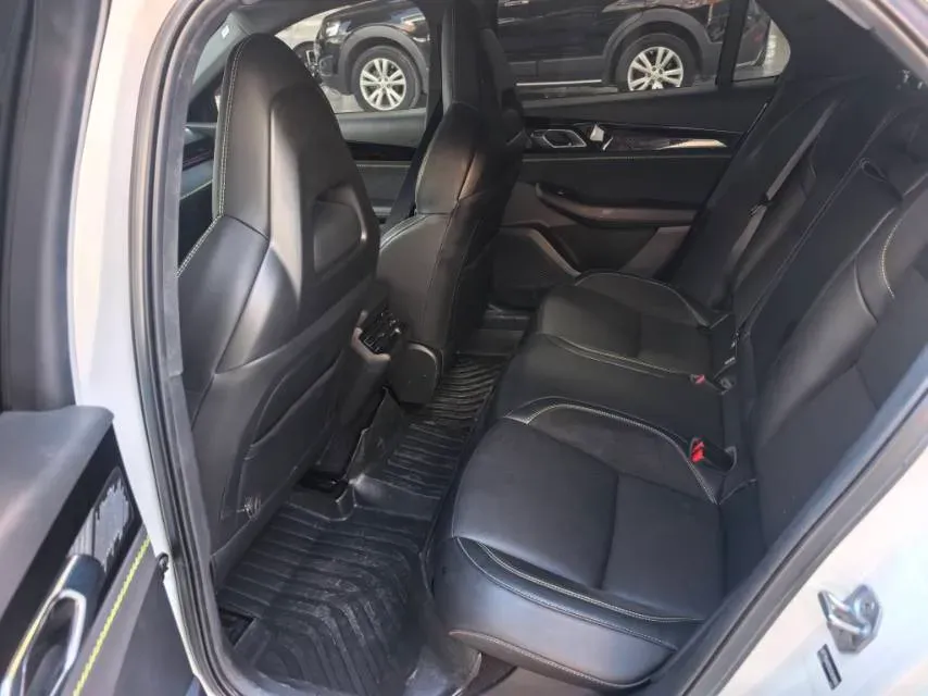 2025 LYNK&CO 03 1.5T 181HP L4 7DCT,autocango,china used car exporter,china ev exporter,chinese used car exporter,chinese used ev exporter