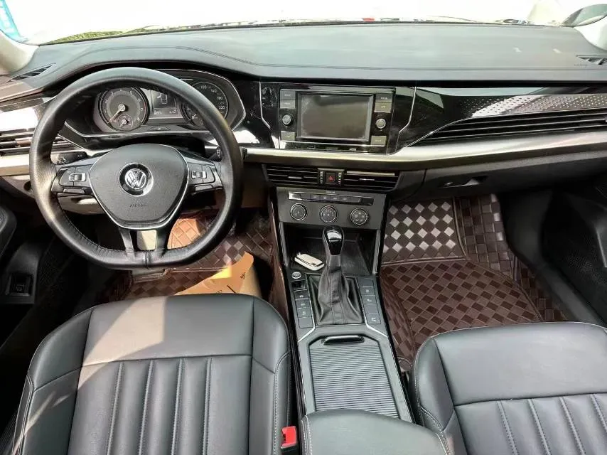 2019 Chevrolet Equinox 1.5T 180HP L4 6AT,autocango,china used car exporter,china ev exporter,chinese used car exporter,chinese used ev exporter