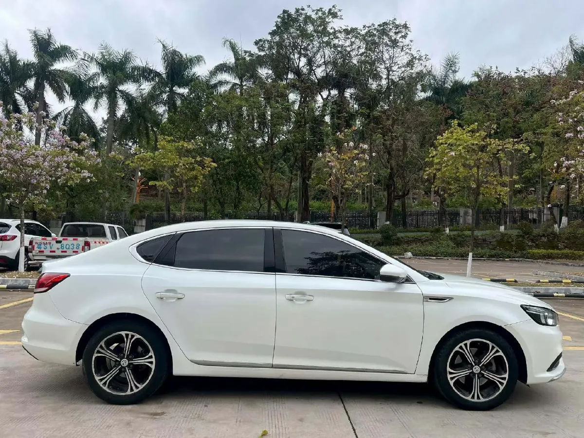 2017 MG MG6 1.5T 169HP L4 7DCT,autocango,china used car exporter,china ev exporter,chinese used car exporter,chinese used ev exporter