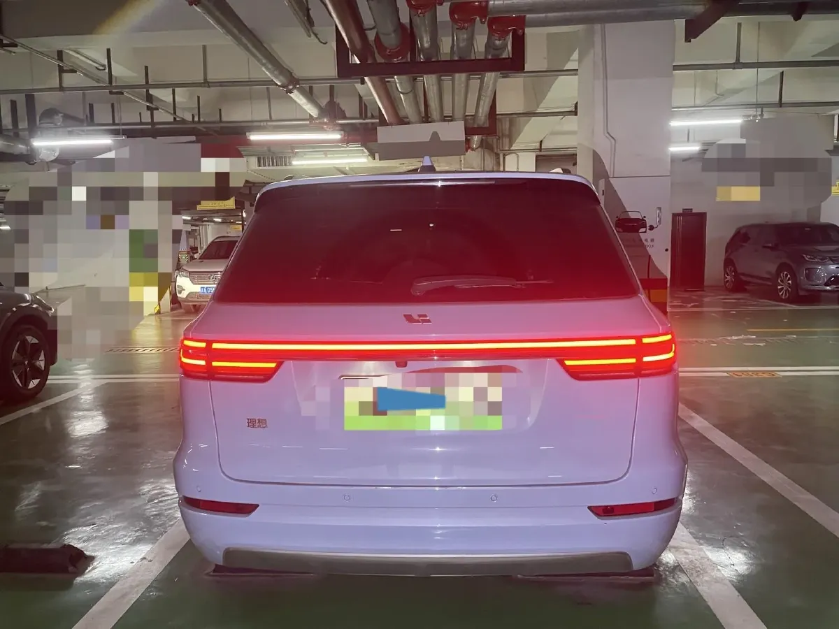2021 Li ONE Range Extended 131HP REEV 40.5KWH,autocango,china used car exporter,china ev exporter,chinese used car exporter,chinese used ev exporter