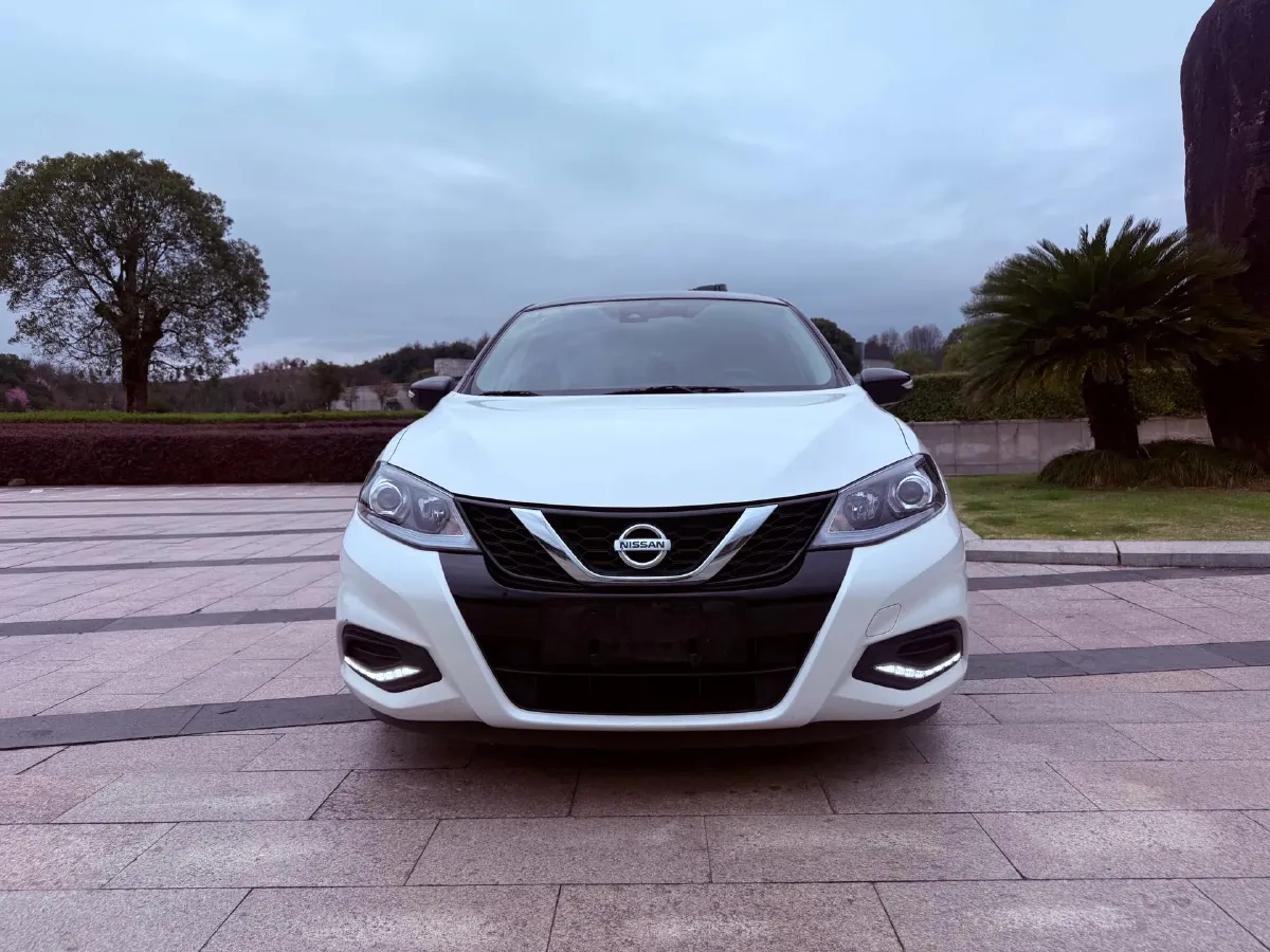 2020 Nissan Tiida 1.6L 126HP L4 CVT,autocango,china used car exporter,china ev exporter,chinese used car exporter,chinese used ev exporter