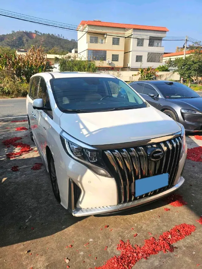 2021 GAC Trumpchi M8 2.0T 252HP L4 8AT,autocango,china used car exporter,china ev exporter,chinese used car exporter,chinese used ev exporter