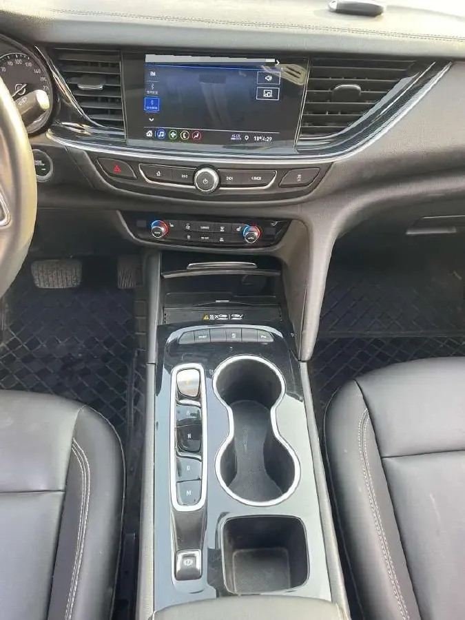 2023 Buick Regal 1.5T 169HP L4 9AT,autocango,china used car exporter,china ev exporter,chinese used car exporter,chinese used ev exporter