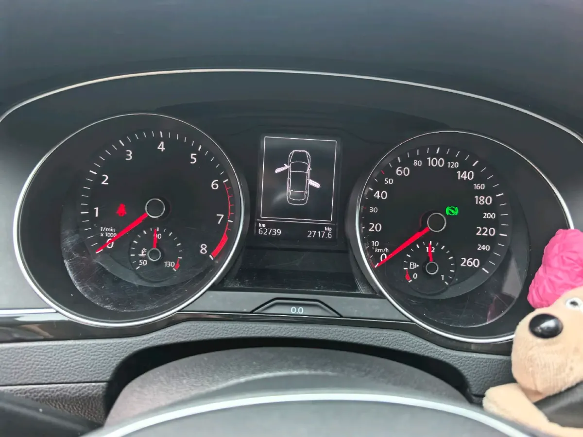 2019 Volkswagen Magotan 2.0T 186HP L4 7DCT,autocango,china used car exporter,china ev exporter,chinese used car exporter,chinese used ev exporter