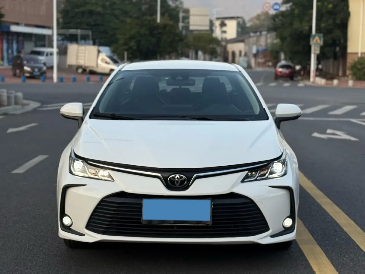 2023 Toyota Corolla 1.2T 116HP L4 CVT,autocango,china used car exporter,china ev exporter,chinese used car exporter,chinese used ev exporter