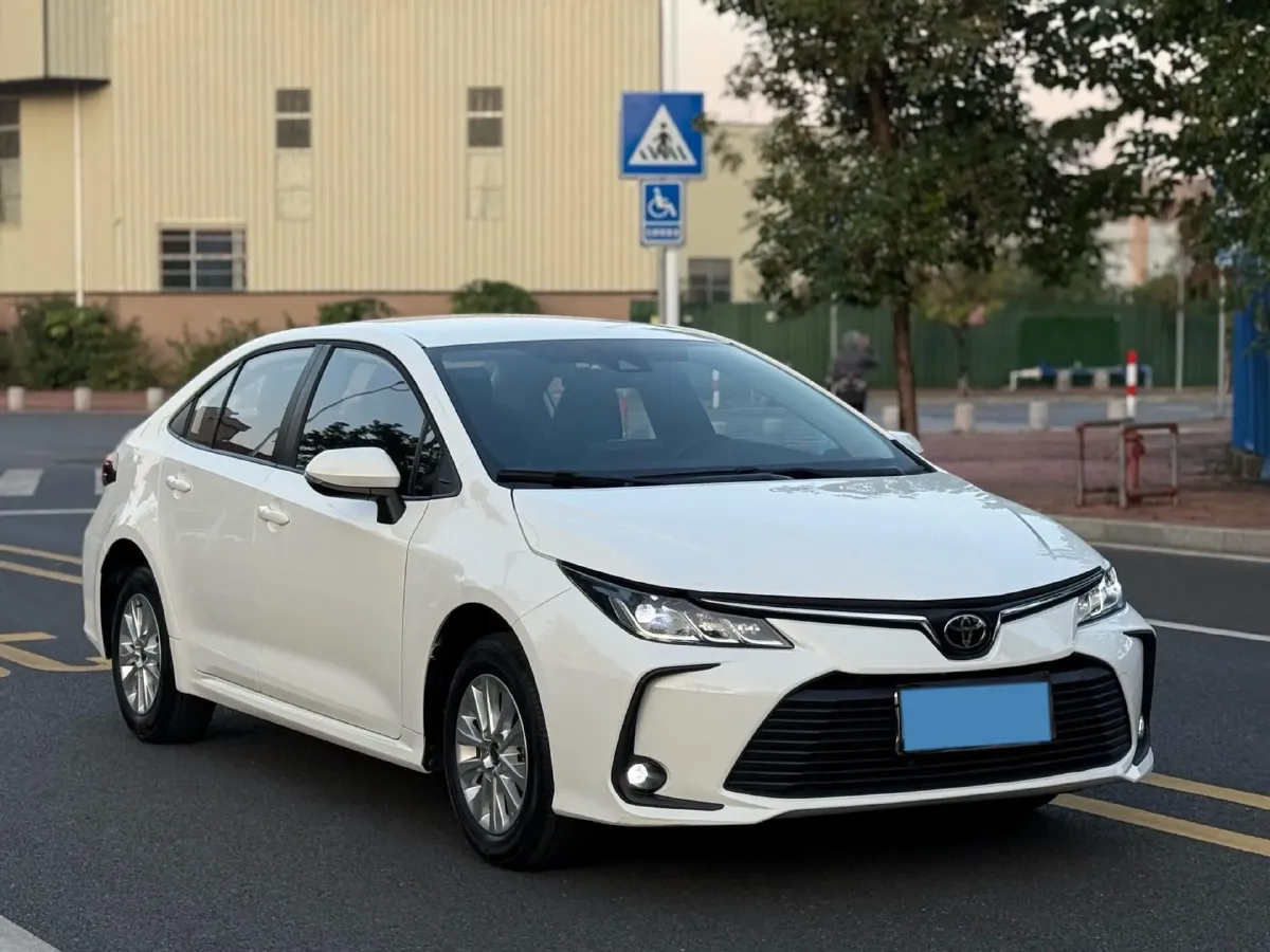 2023 Toyota Corolla 1.2T 116HP L4 CVT,autocango,china used car exporter,china ev exporter,chinese used car exporter,chinese used ev exporter