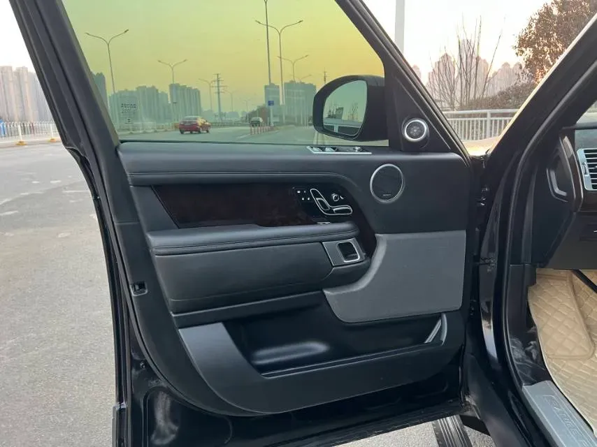 2022 Land Rover Range Rover 3.0T 360HP L6 8AT,autocango,china used car exporter,china ev exporter,chinese used car exporter,chinese used ev exporter