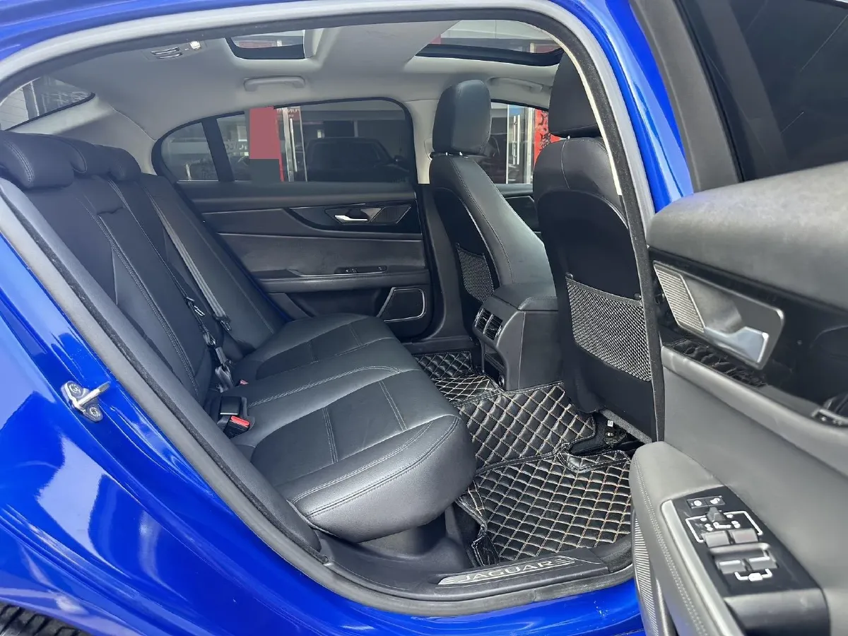 2020 Jaguar XEL 2.0T 200HP L4 8AT,autocango,china used car exporter,china ev exporter,chinese used car exporter,chinese used ev exporter