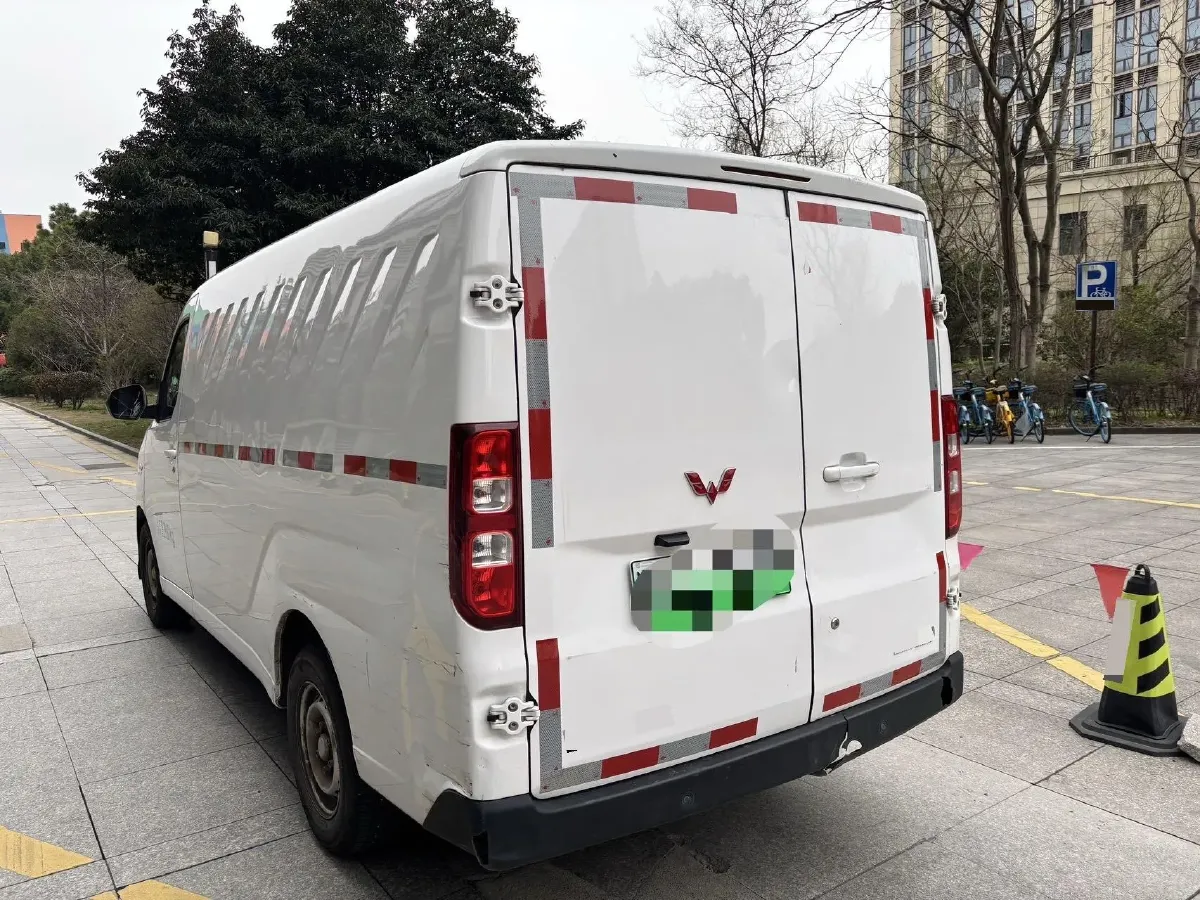 2024 WuLing YangGuang BEV 41.9KWH,autocango,china used car exporter,china ev exporter,chinese used car exporter,chinese used ev exporter