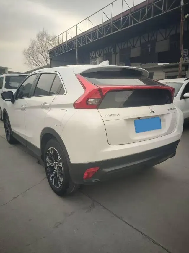 2018 Mitsubishi Eclipse Cross 1.5T 170HP L4 CVT,autocango,china used car exporter,china ev exporter,chinese used car exporter,chinese used ev exporter