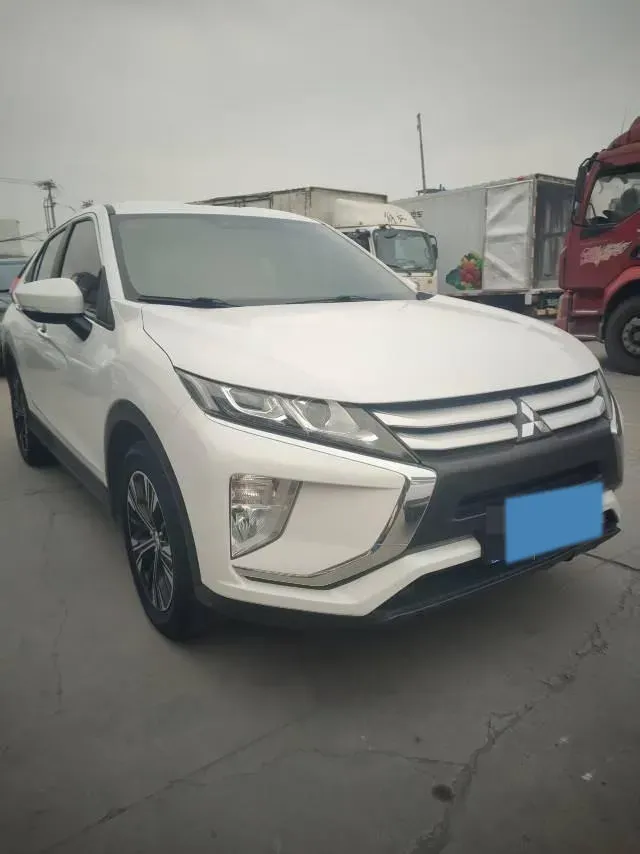 2018 Mitsubishi Eclipse Cross 1.5T 170HP L4 CVT,autocango,china used car exporter,china ev exporter,chinese used car exporter,chinese used ev exporter