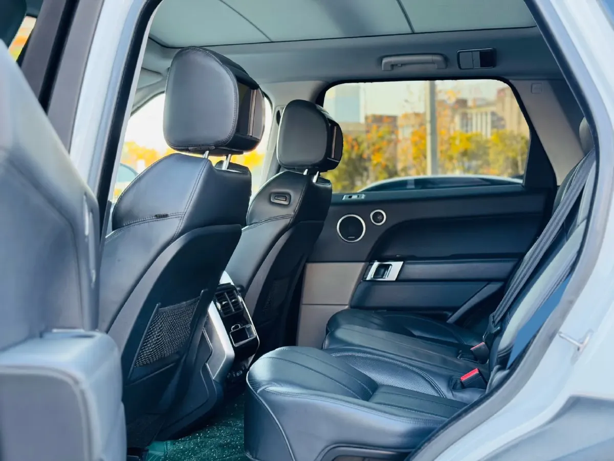 2017 Land Rover Range Rover Sport 3.0T 340HP V6 8AT,autocango,china used car exporter,china ev exporter,chinese used car exporter,chinese used ev exporter