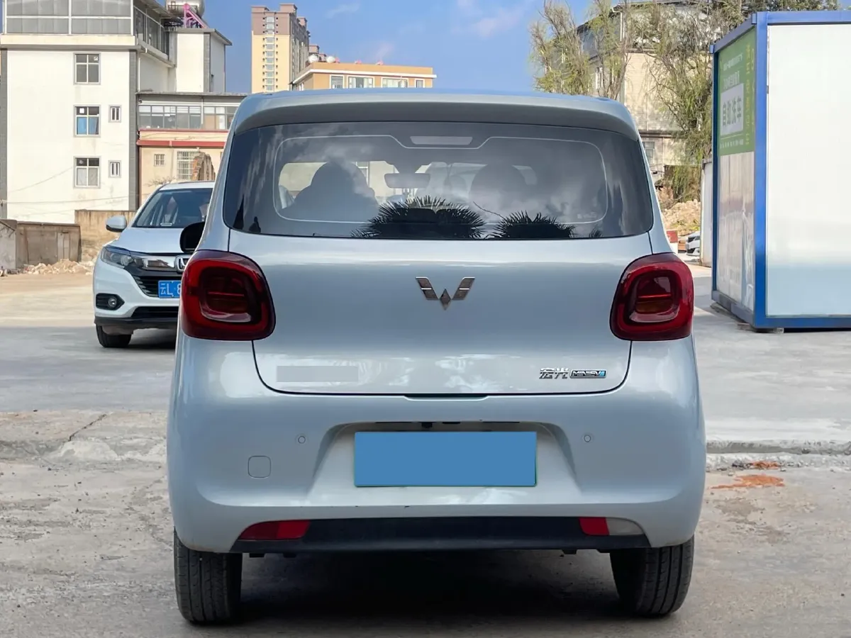2025 WuLing HongGuang MINI EV BEV 16.2KWH,autocango,china used car exporter,china ev exporter,chinese used car exporter,chinese used ev exporter