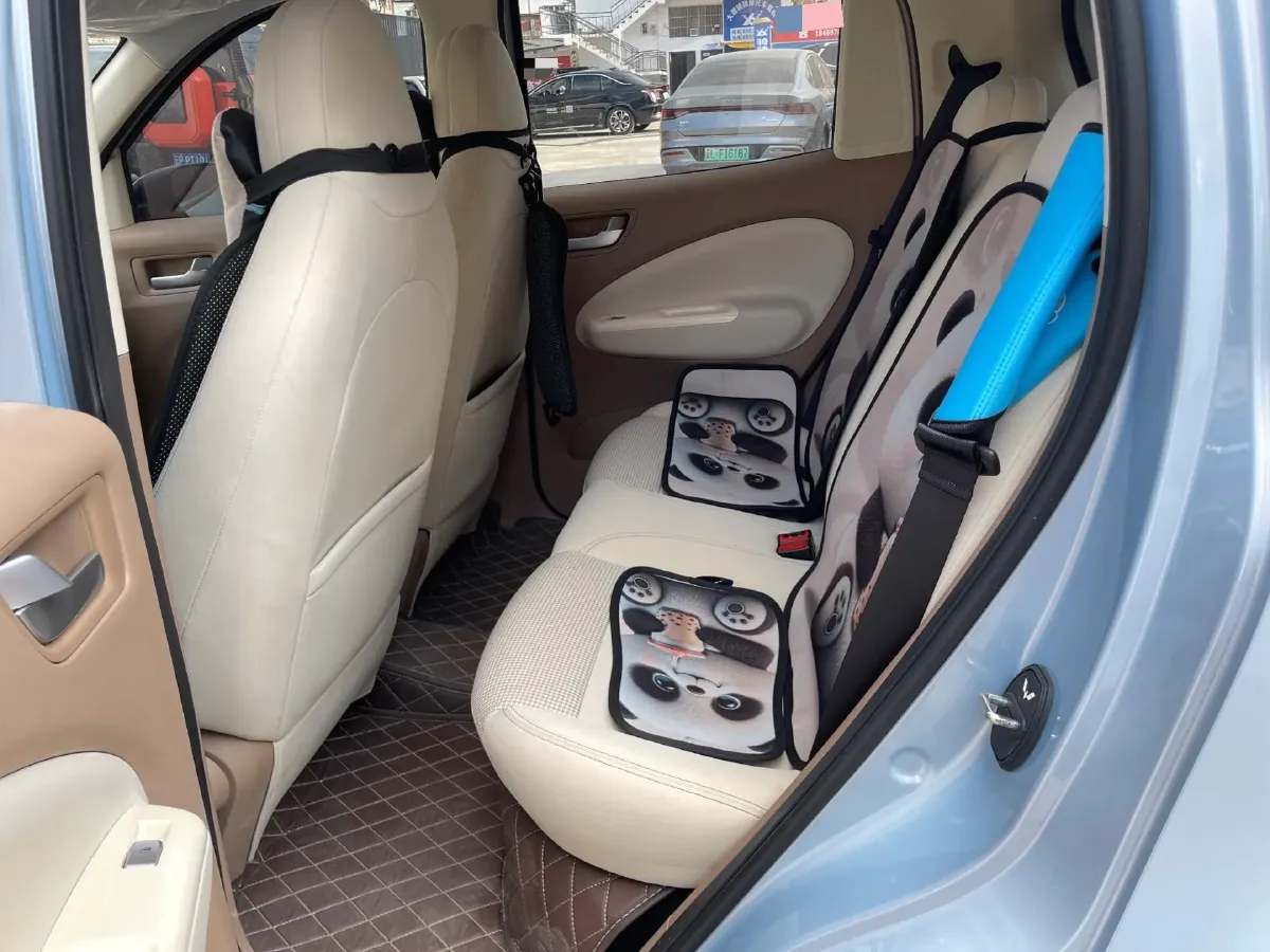 2025 WuLing HongGuang MINI EV BEV 16.2KWH,autocango,china used car exporter,china ev exporter,chinese used car exporter,chinese used ev exporter