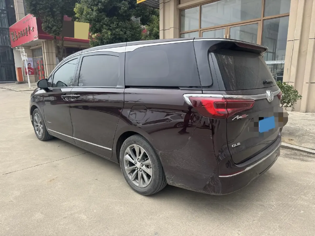 2022 Buick GL8 2.0T 237HP L4 9AT,autocango,china used car exporter,china ev exporter,chinese used car exporter,chinese used ev exporter