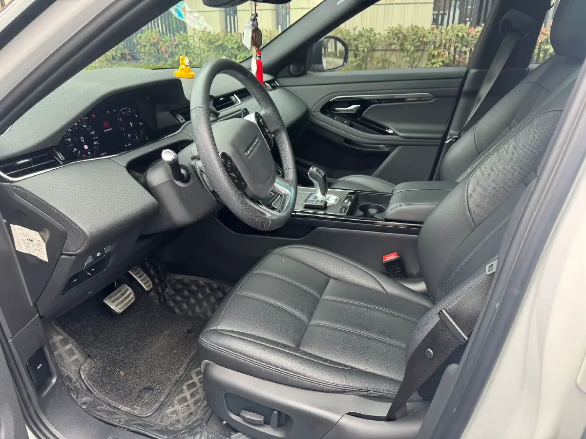 2020 Land Rover Range Rover Evoque 2.0T 249HP L4 9AT,autocango,china used car exporter,china ev exporter,chinese used car exporter,chinese used ev exporter