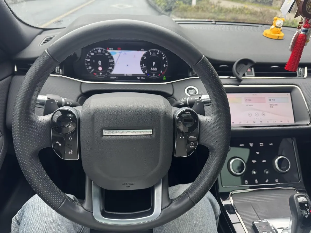 2020 Land Rover Range Rover Evoque 2.0T 249HP L4 9AT,autocango,china used car exporter,china ev exporter,chinese used car exporter,chinese used ev exporter