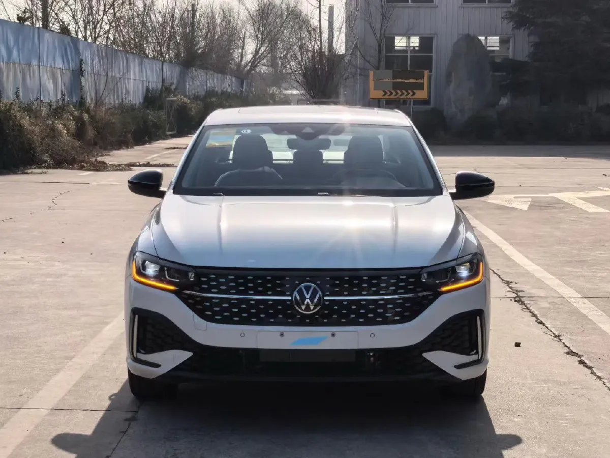 2024 Volkswagen Lavida 1.5T 160HP L4 7DCT,autocango,china used car exporter,china ev exporter,chinese used car exporter,chinese used ev exporter