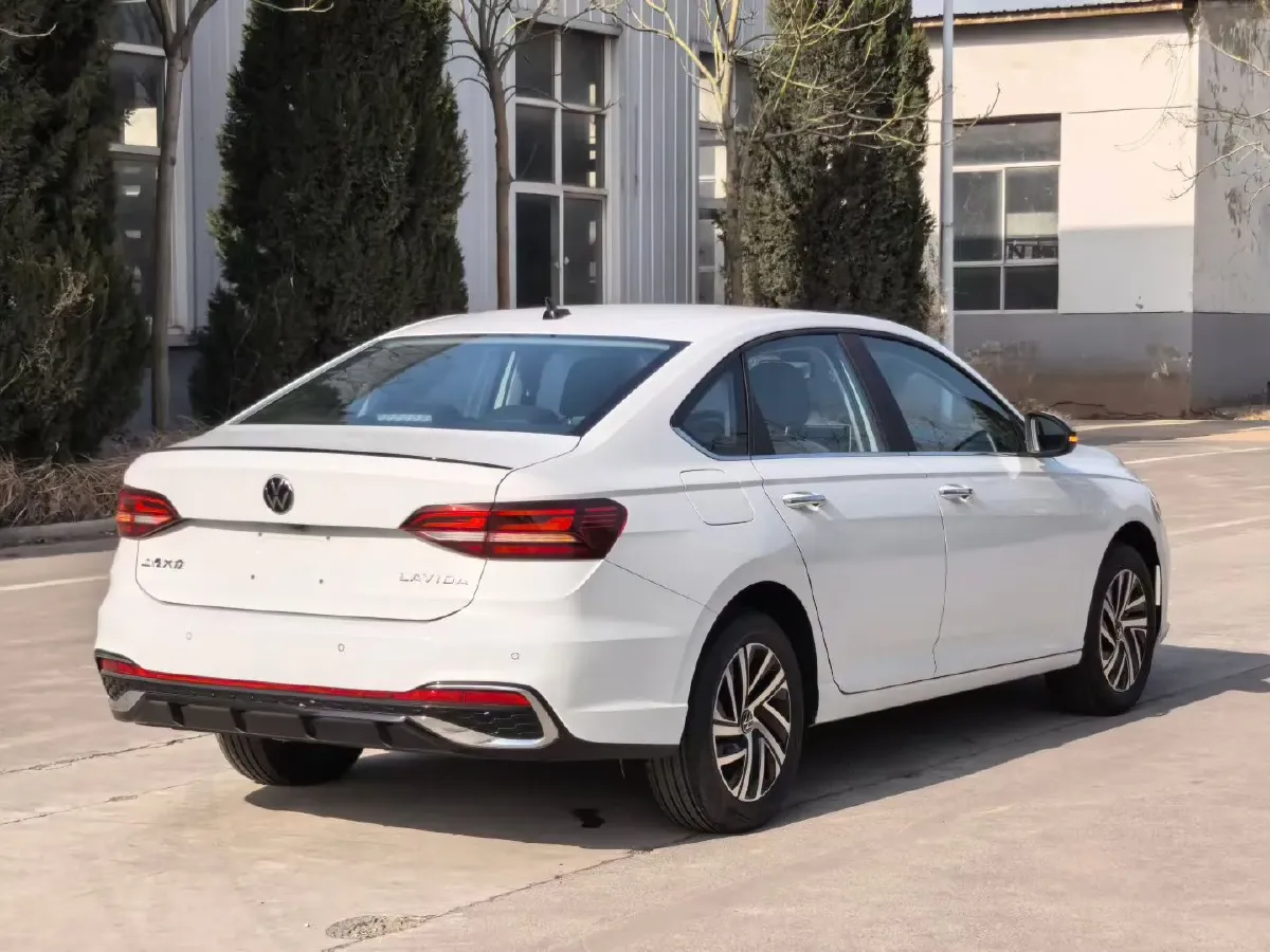 2024 Volkswagen Lavida 1.5T 160HP L4 7DCT,autocango,china used car exporter,china ev exporter,chinese used car exporter,chinese used ev exporter