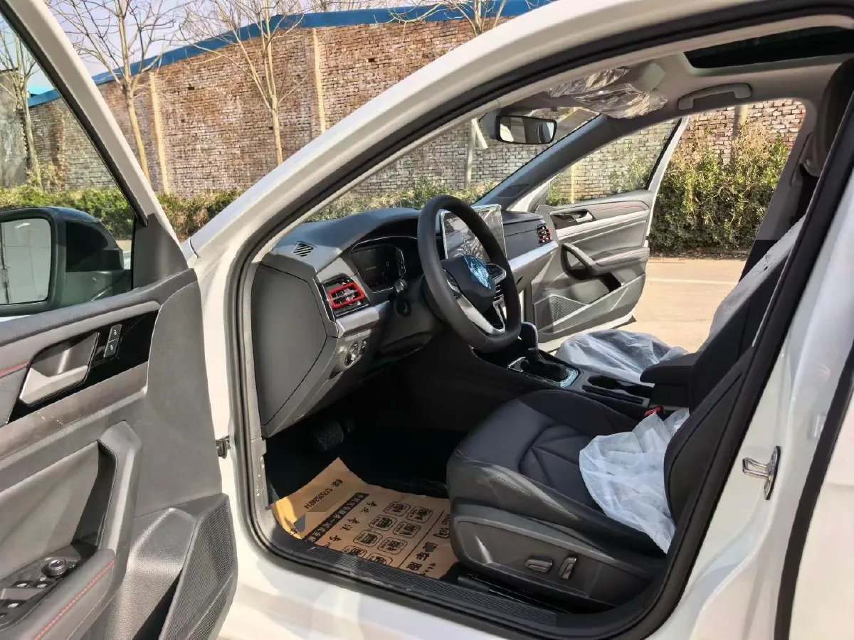 2024 Volkswagen Lavida 1.5T 160HP L4 7DCT,autocango,china used car exporter,china ev exporter,chinese used car exporter,chinese used ev exporter