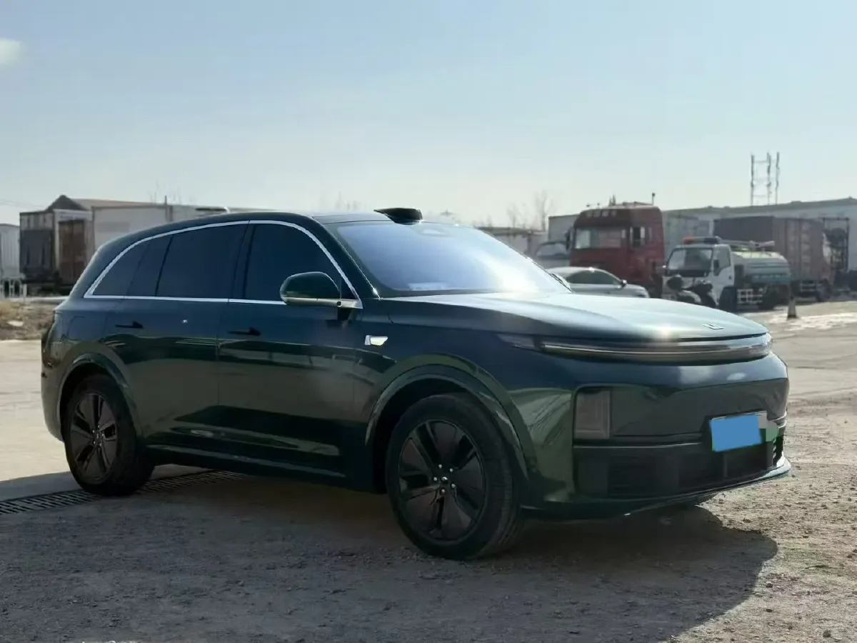 2024 Li L8 Range Extended 154HP REEV 42.8KWH,autocango,china used car exporter,china ev exporter,chinese used car exporter,chinese used ev exporter