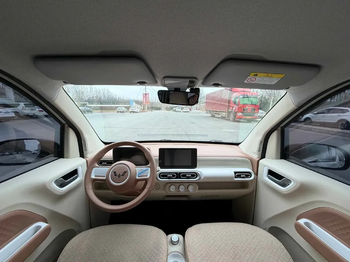 2024 WuLing HongGuang MINI EV BEV 17.3KWH,autocango,china used car exporter,china ev exporter,chinese used car exporter,chinese used ev exporter