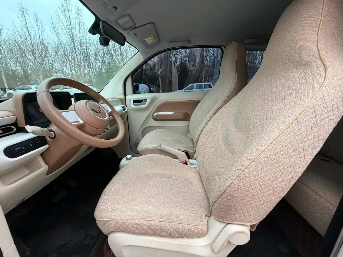 2024 WuLing HongGuang MINI EV BEV 17.3KWH,autocango,china used car exporter,china ev exporter,chinese used car exporter,chinese used ev exporter